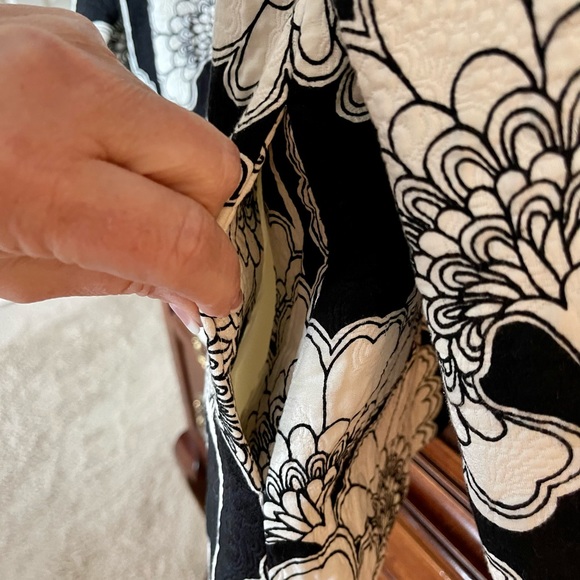 Kate Spade Crop Jacket in Florence Broadhurst for Kate Spade Exclusive Fabric - Picture 5 of 11